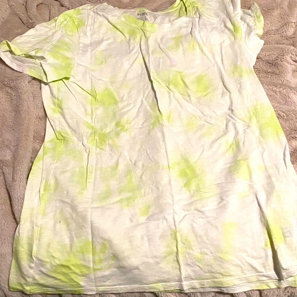 Neon green and white the dye t-shirt